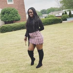 Meet your Posher, Amber